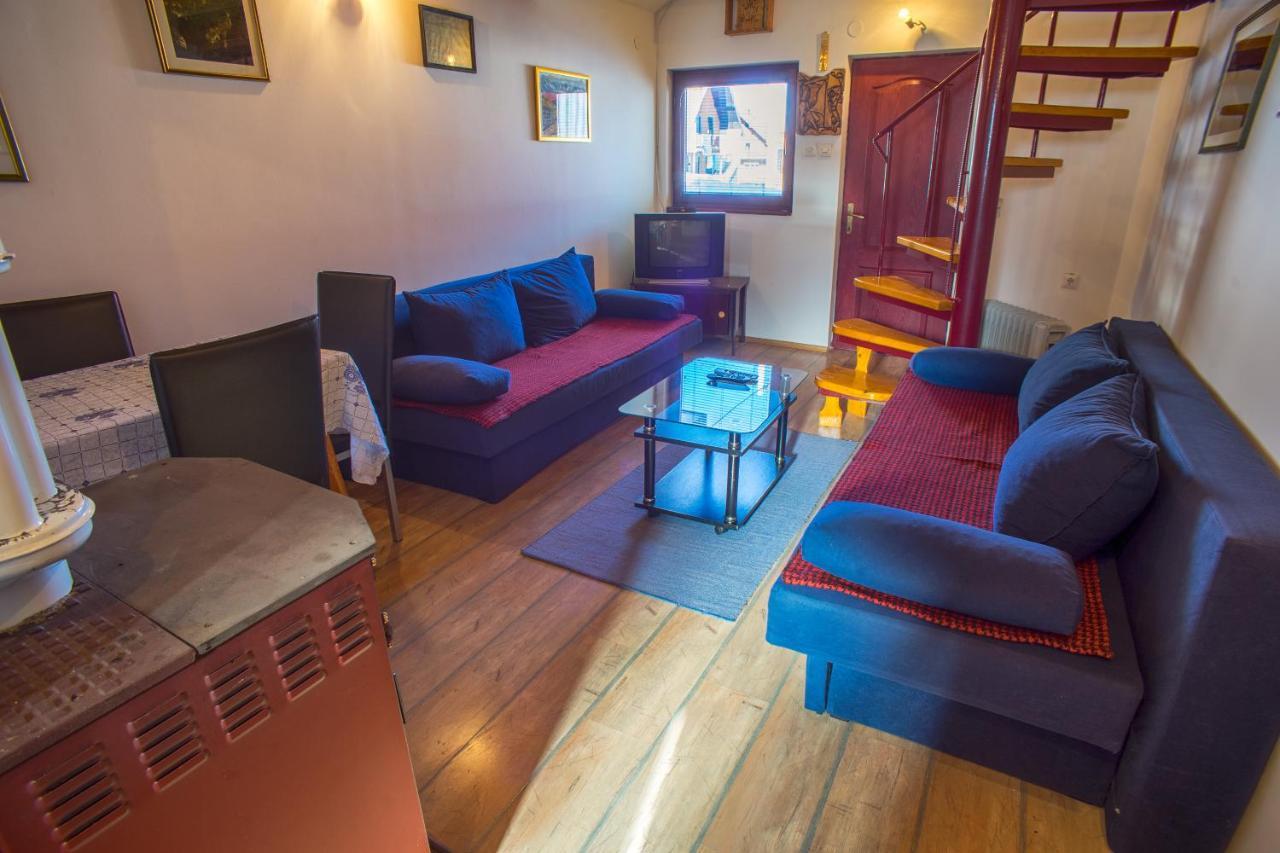 Guest House Jezera Žabljak エクステリア 写真