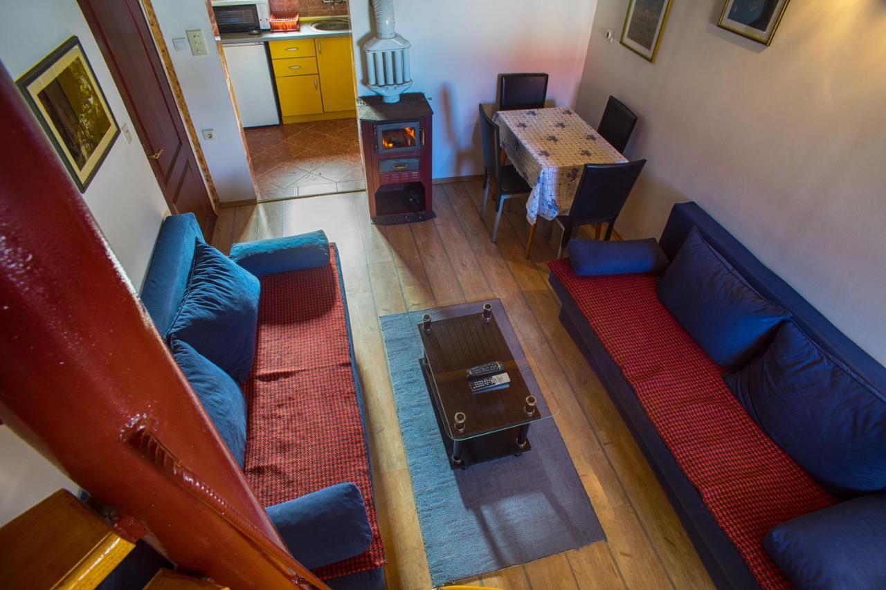 Guest House Jezera Žabljak エクステリア 写真