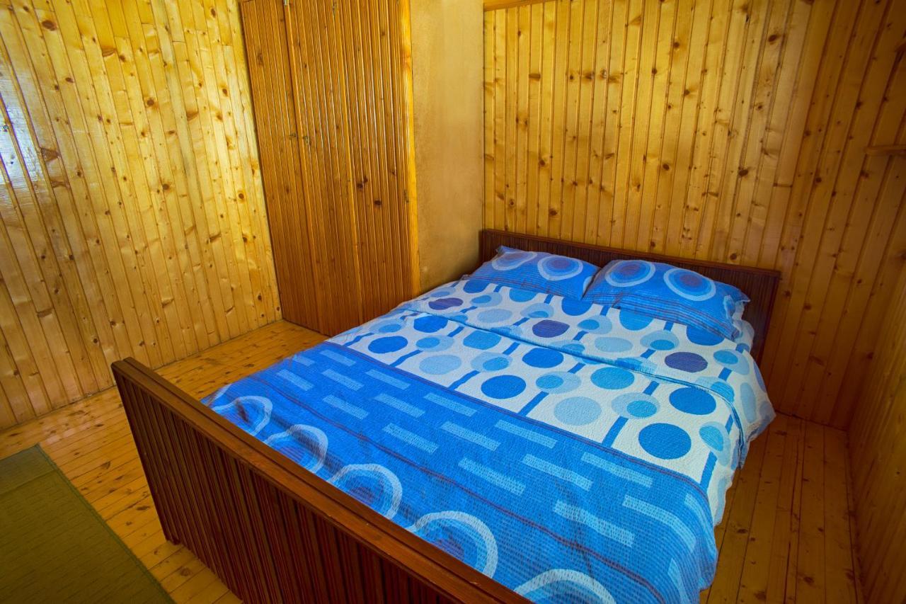 Guest House Jezera Žabljak エクステリア 写真