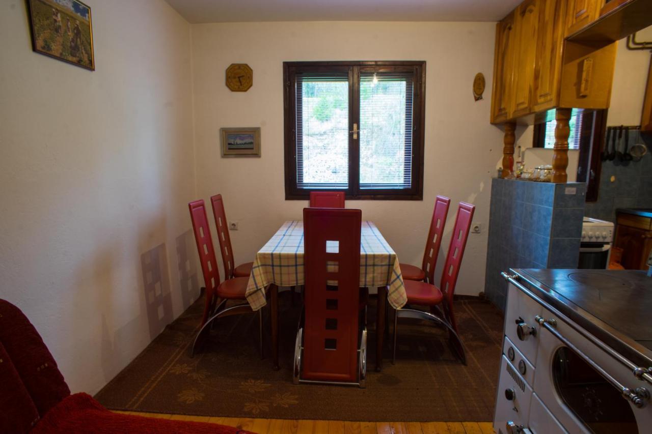 Guest House Jezera Žabljak エクステリア 写真